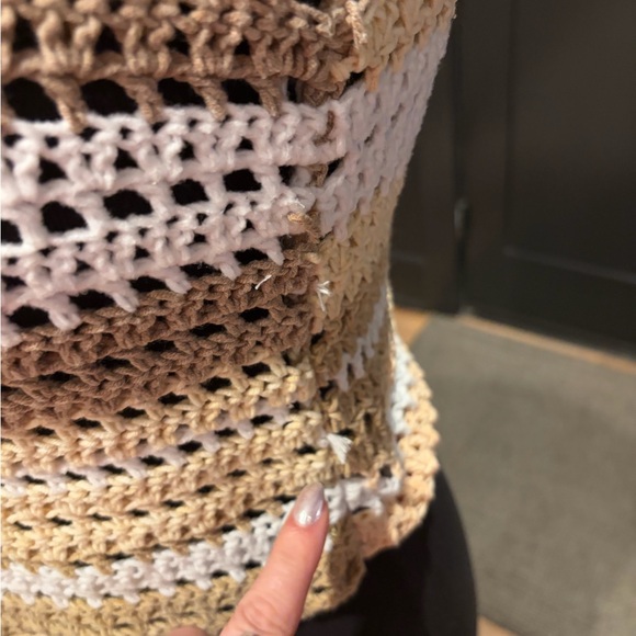 ✨ Handmade Boho Crochet Crop Tank Top – Neutral Stripe ✨ - Picture 5 of 5